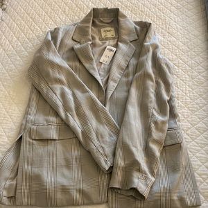 Abercrombie & Fitch Drapey Blazer